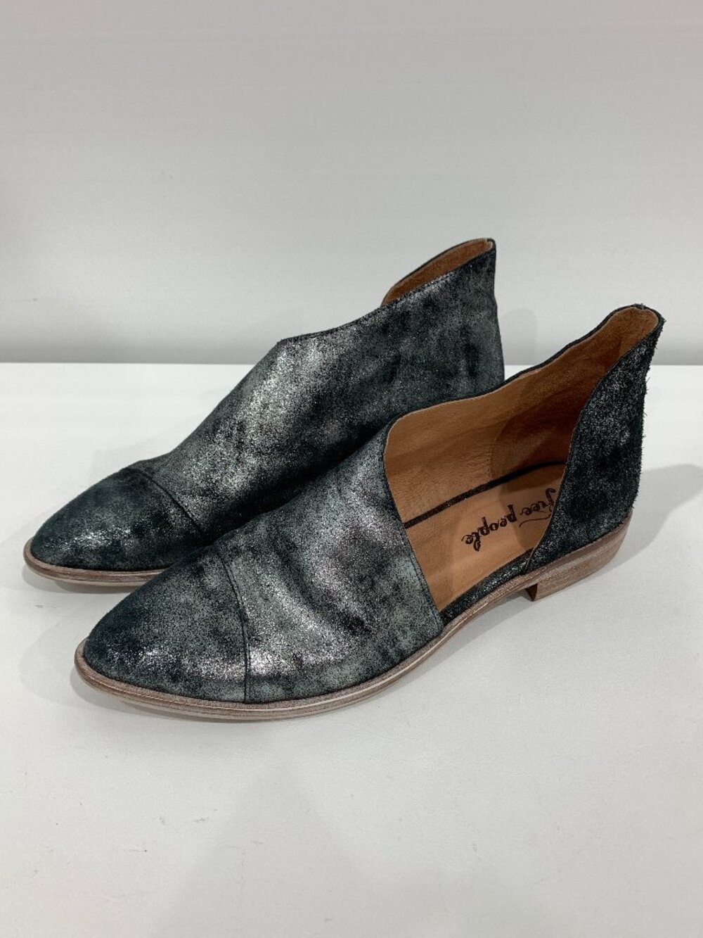 Free People Royale Flats Metallic Black Distressed Leather Size 38